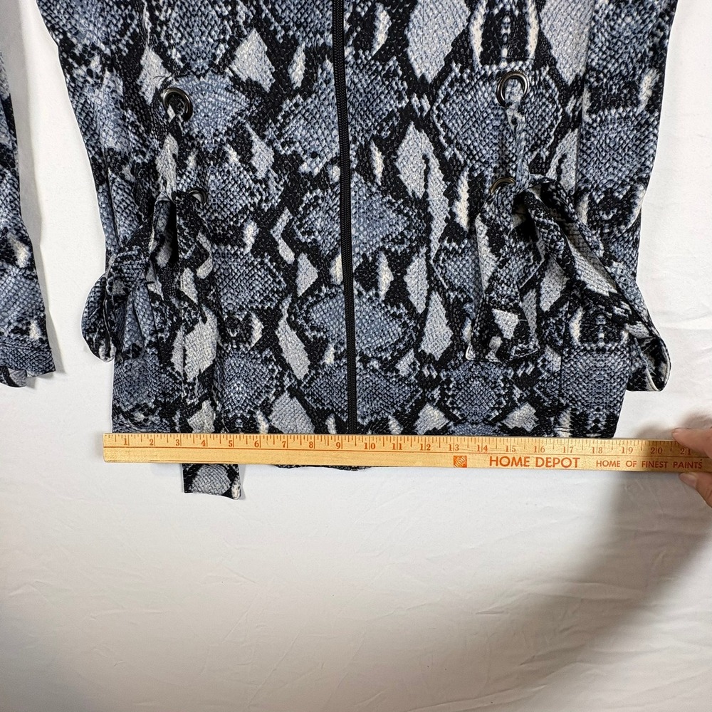 Chicos Blue Snakeskin Print Zip Front Belted Jacket Mock Neck Size 1 M - Picture 9 of 12